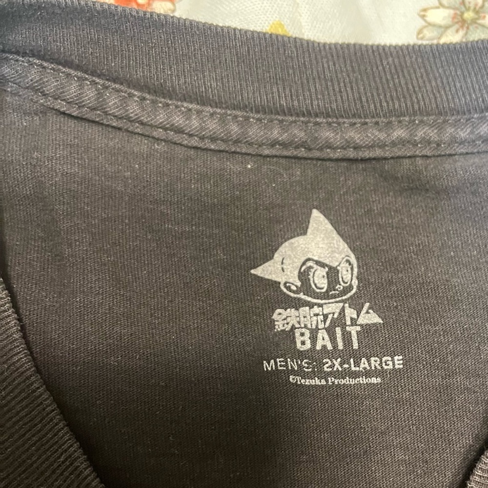 Astro Boy x Bait Graphic Tee - Picture 5 of 11